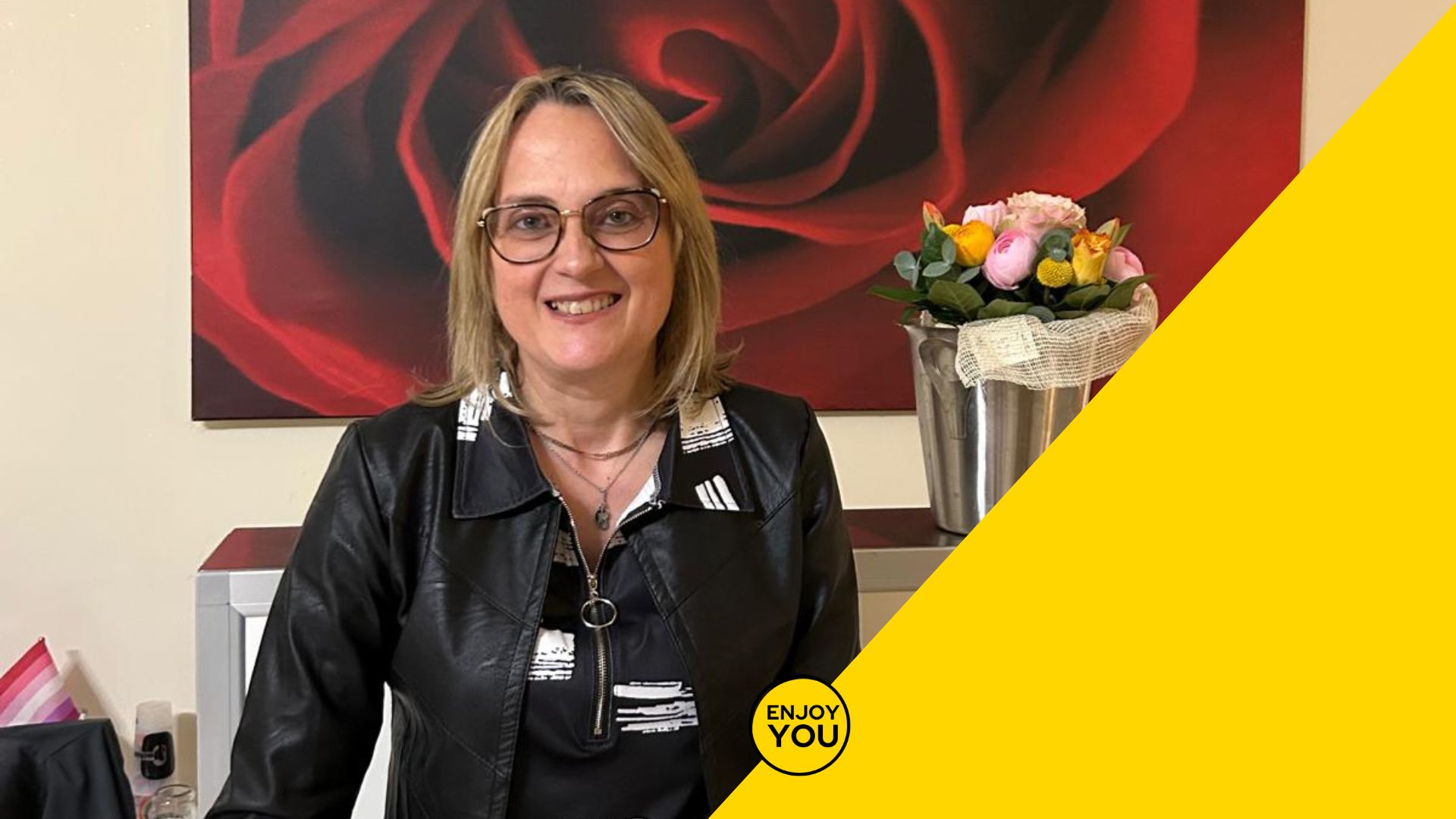 Dalla nascita di Enjoy Music Italia agli obiettivi per il 2026. Daniela racconta come trasformare il dolore e la passione in un'azienda dedicata agli artisti.